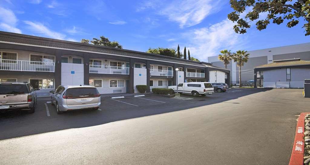 北萨克拉门托贝斯特韦斯特必住普拉斯酒店 薩克拉門托 外观 照片